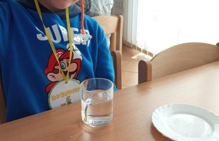 Doświadczenia z lodem