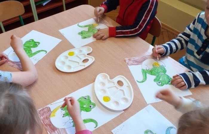 Grupa Wiewiórki dzień dinozaura