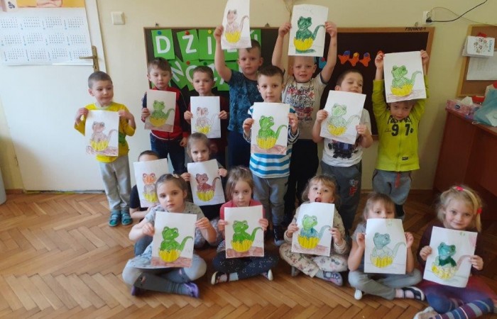 Grupa Wiewiórki dzień dinozaura