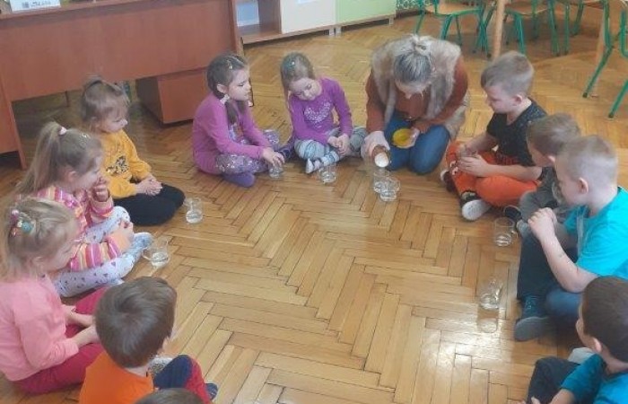 Grupa Wiewiórki dzień eksperymentów