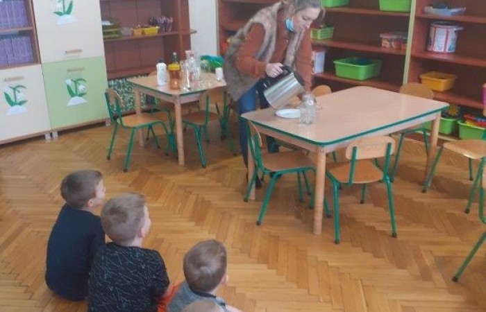 Grupa Wiewiórki dzień eksperymentów