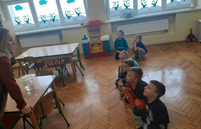 Grupa Wiewiórki dzień eksperymentów