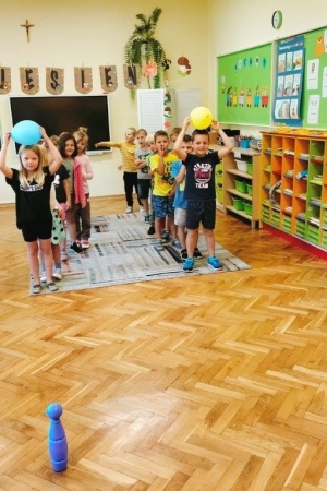 Dzień chłopaka w grupie misiów, w przedszkolu nr1 w Jaworzu Dzień chłopaka w grupie misiów, w przedszkolu nr1 w Jaworzu